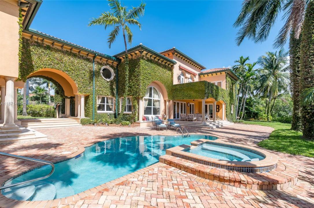 104 Paloma Dr, Coral Gables, فلوريدا 33143, الولايات المتحدة