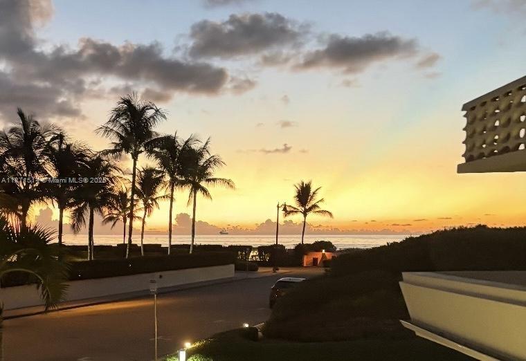 100 Sunrise Ave 217, Palm Beach, 플로리다 33480, 미국