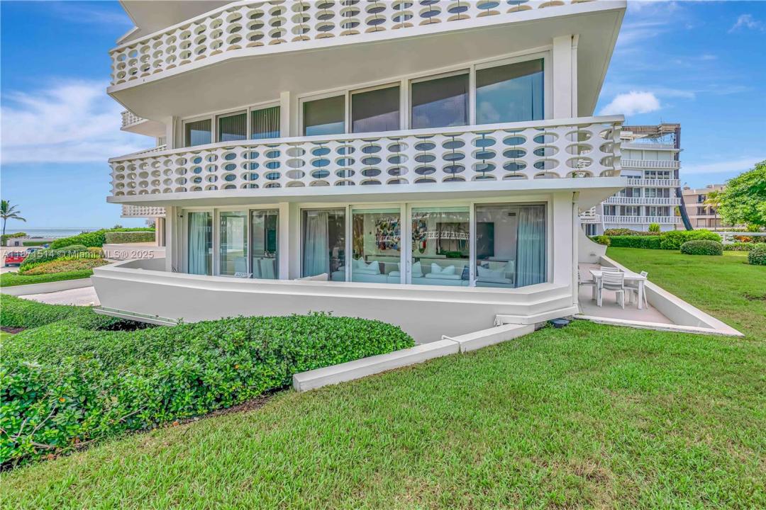 100 Sunrise Ave 217, Palm Beach, 플로리다 33480, 미국
