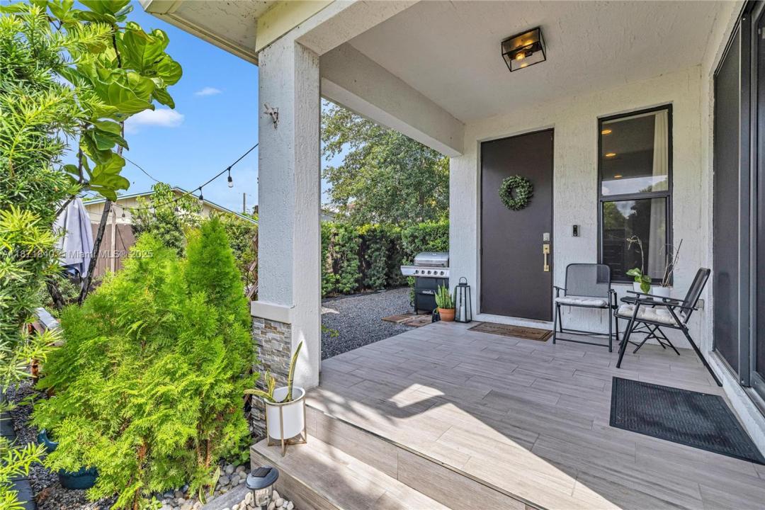233 NE 11th St, Fort Lauderdale, フロリダ 33304, アメリカ合衆国