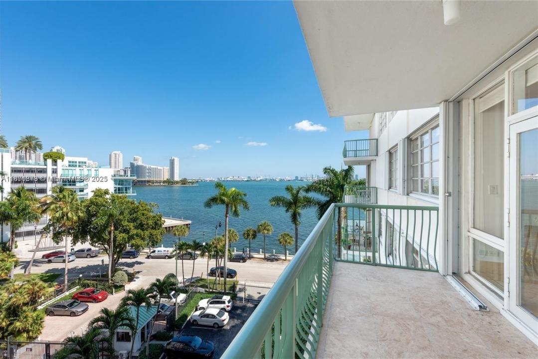 1408 Brickell Bay Dr 611, Miami, Флорида 33131, Соединенные Штаты
