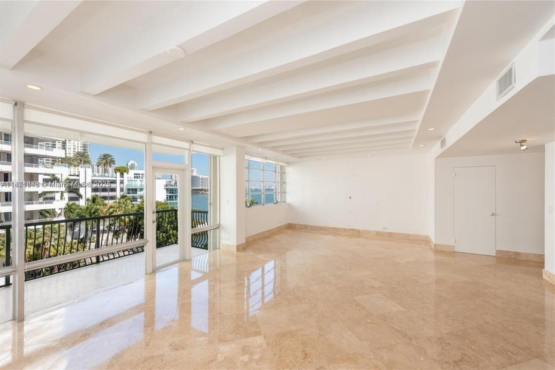 1408 Brickell Bay Dr 611, Miami, Флорида 33131, Соединенные Штаты