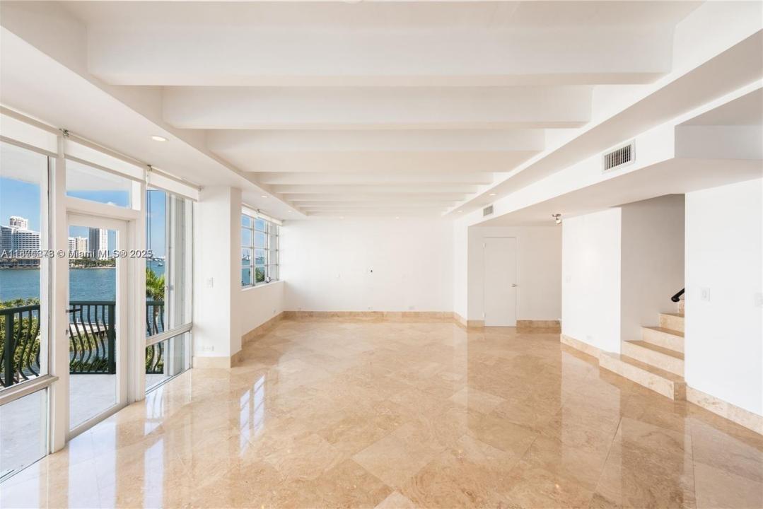 1408 Brickell Bay Dr 611, Miami, Флорида 33131, Соединенные Штаты