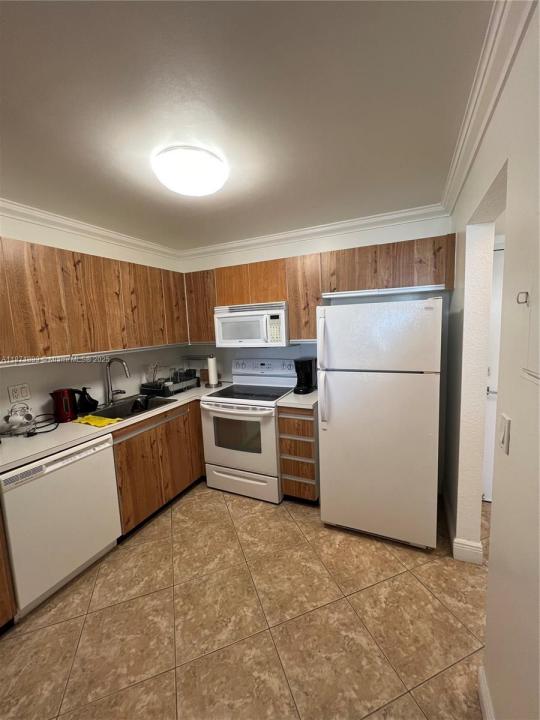 2301 S Ocean Dr 506, Hollywood, Floride 33019, États-Unis