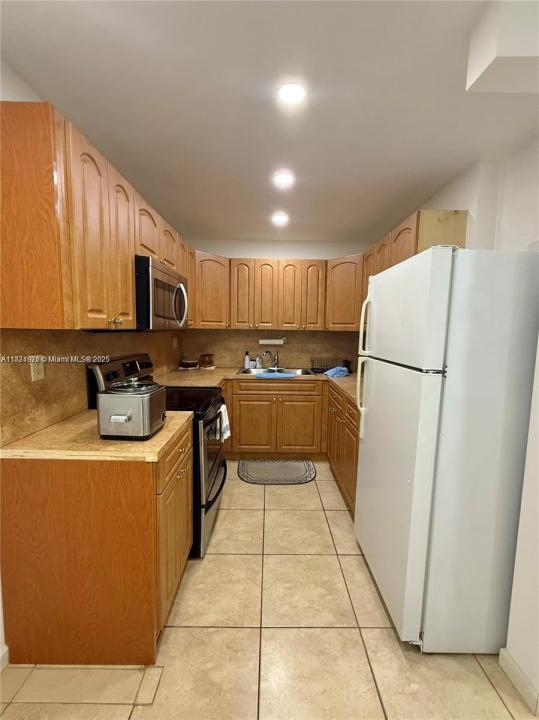 13151 SW 62nd Ter 103, Miami, Florida 33183