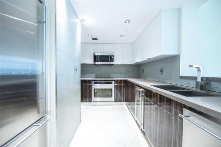 520 West Ave 602, Miami Beach, Florida 33139, USA