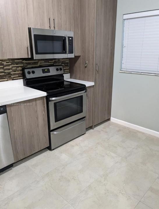 7480 NW 17th St 303, Plantation, فلوريدا 33313, الولايات المتحدة