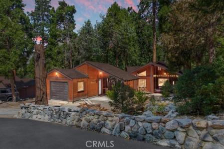 Pine Drive, Forest Falls, California 92339