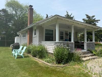 1 Snowberry Lane, Westerly, RI 02891, USA
