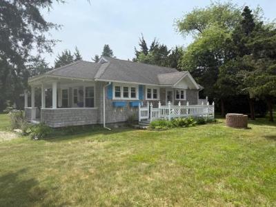 1 Snowberry Lane, Westerly, Rhode Island 02891, USA