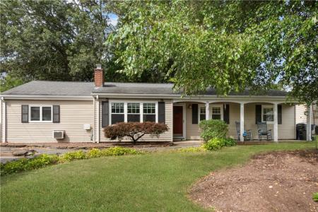 75 Capron Farm Drive, Warwick, Rhode Island 02886, Estados Unidos