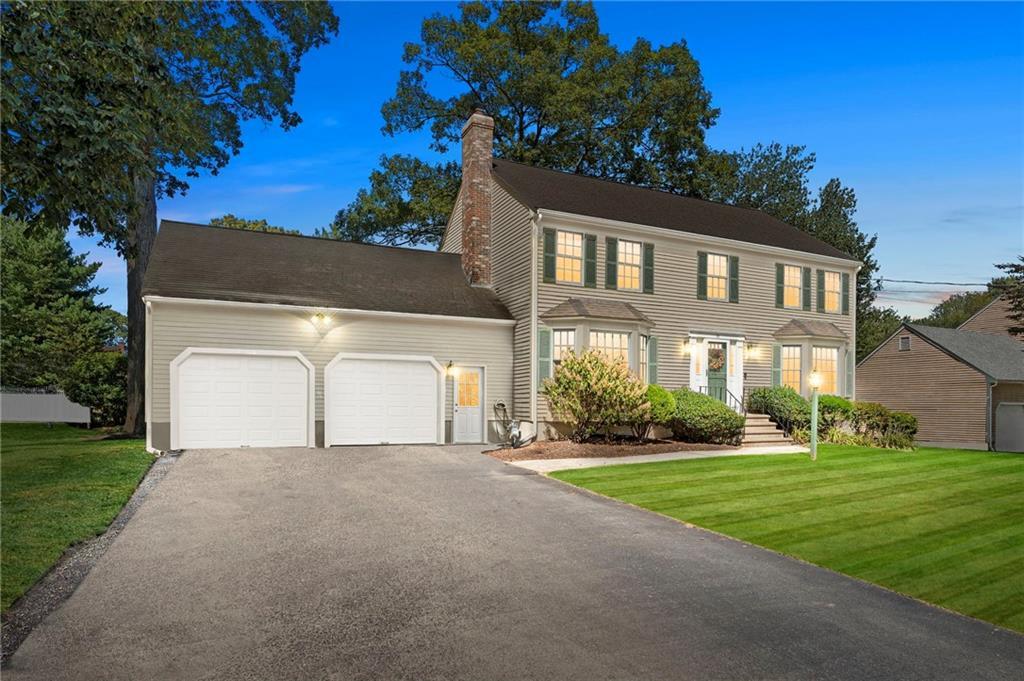 56 Greenfield Road, Cumberland, Rhode Island 02864, USA