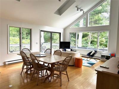 100 Shirley Drive, Charlestown, Rhode Island 02813, Estados Unidos