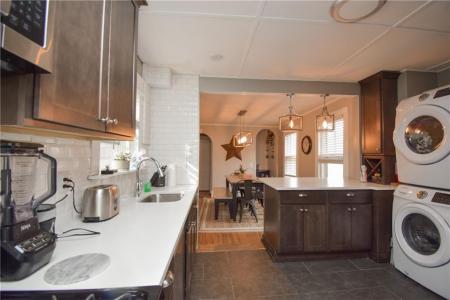 16 Vaughan Avenue 2, Newport, Rhode Island 02840, Estados Unidos
