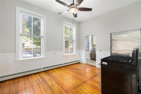 44 Sycamore Street 1R, Providence, Rhode Island 02909, Estados Unidos