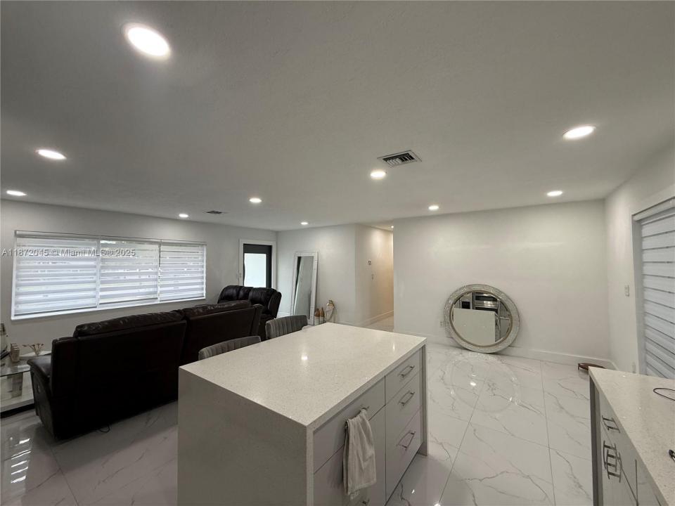 1950 NW 190th Ter, Miami Gardens, Florida 33056