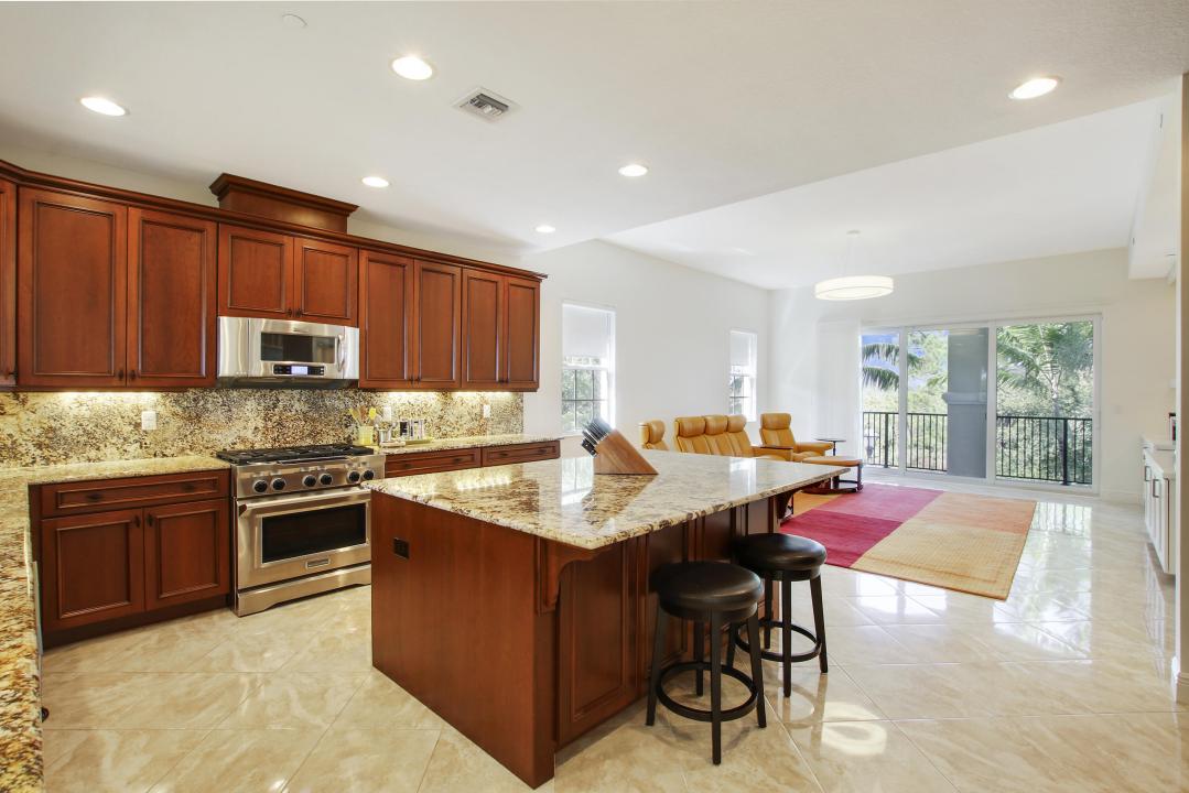 13587 Treasure Cove Circle 2, Frenchmans Harbor, North Palm Beach, Florida 33408