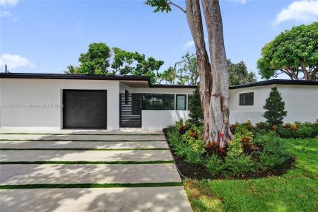 1931 NE 186th Dr, North Miami Beach, Floride 33179, États-Unis