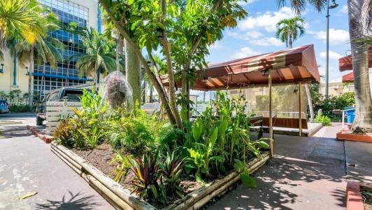 3405 N Ocean Dr, Hollywood, Florida 33019