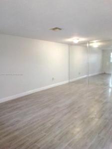 550 SW 115th Ave 403H, Sweetwater, Florida 33174