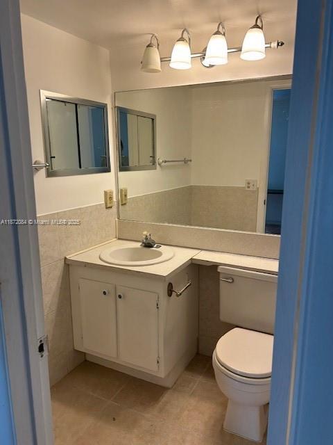 19 Newport A 19, Deerfield Beach, Florida 33442