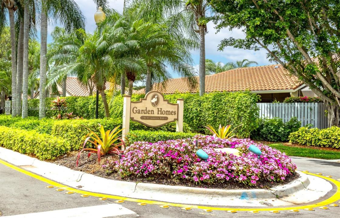 1361 Seagrape Cir, Weston, Флорида 33326, Соединенные Штаты