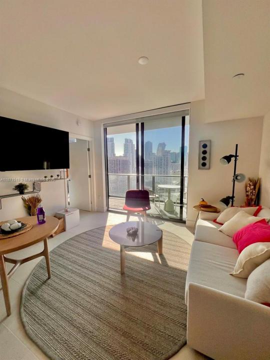 159 NE 6th St 2508, Miami, フロリダ 33132, アメリカ合衆国