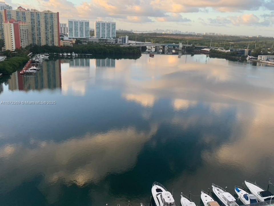 250 174th St 1801, Sunny Isles Beach, 佛羅里達州 33160, 美國