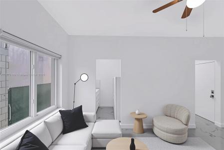 215 30th Street 6, Miami Beach, Florida 33140, USA