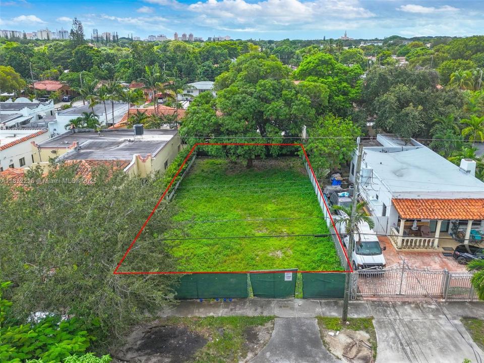 4768 SW 2nd Ter, Miami, Florida 33134, Amerika Birleşik Devletleri