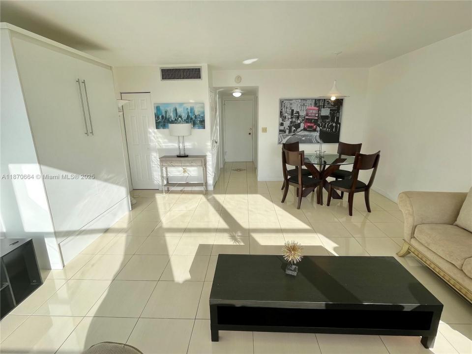 2899 Collins Ave 810, Miami Beach, 플로리다 33140, 미국