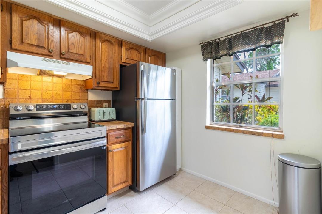 1014 Pine Isle Ln 1014, Naples, Floryda 34112, USA