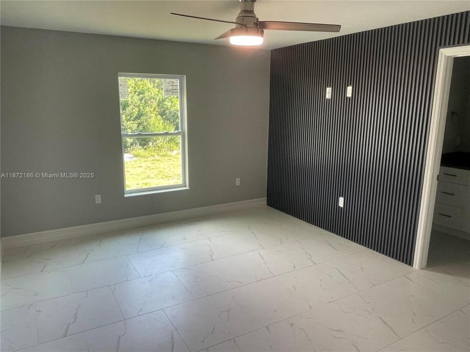 8050 Salem Circle, La Belle, Florida 33935, USA