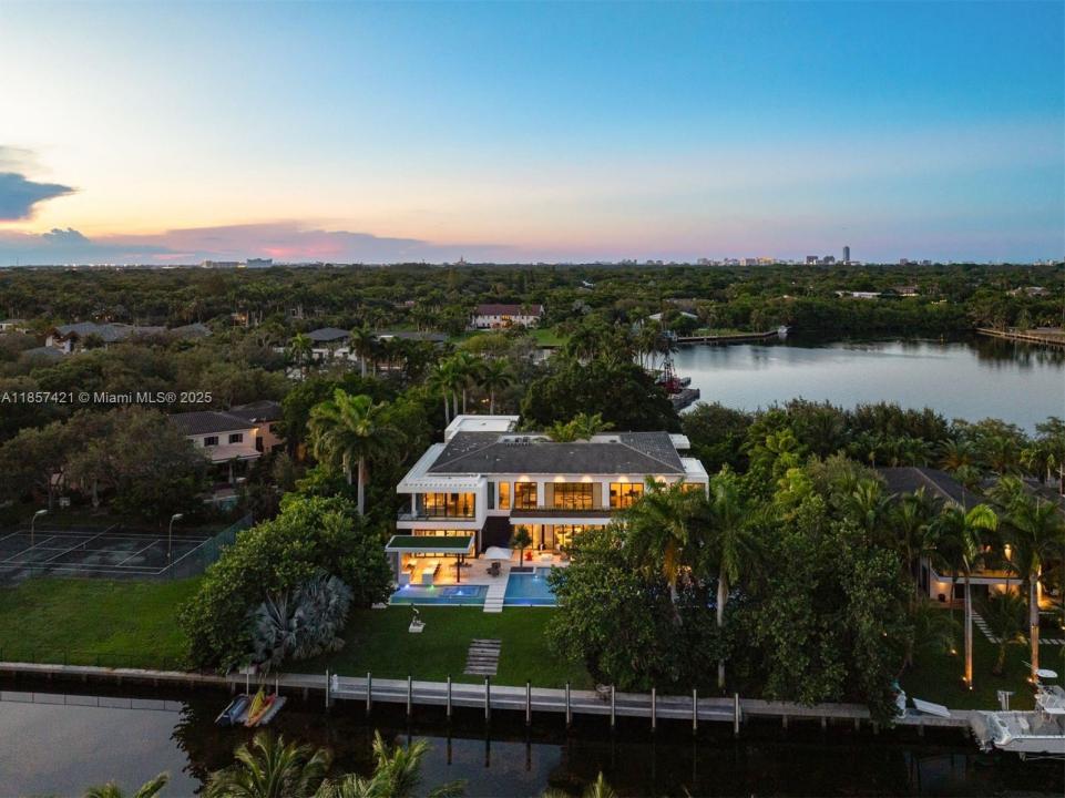 540 Leucadendra Dr, Coral Gables, Florida 33156, Estados Unidos
