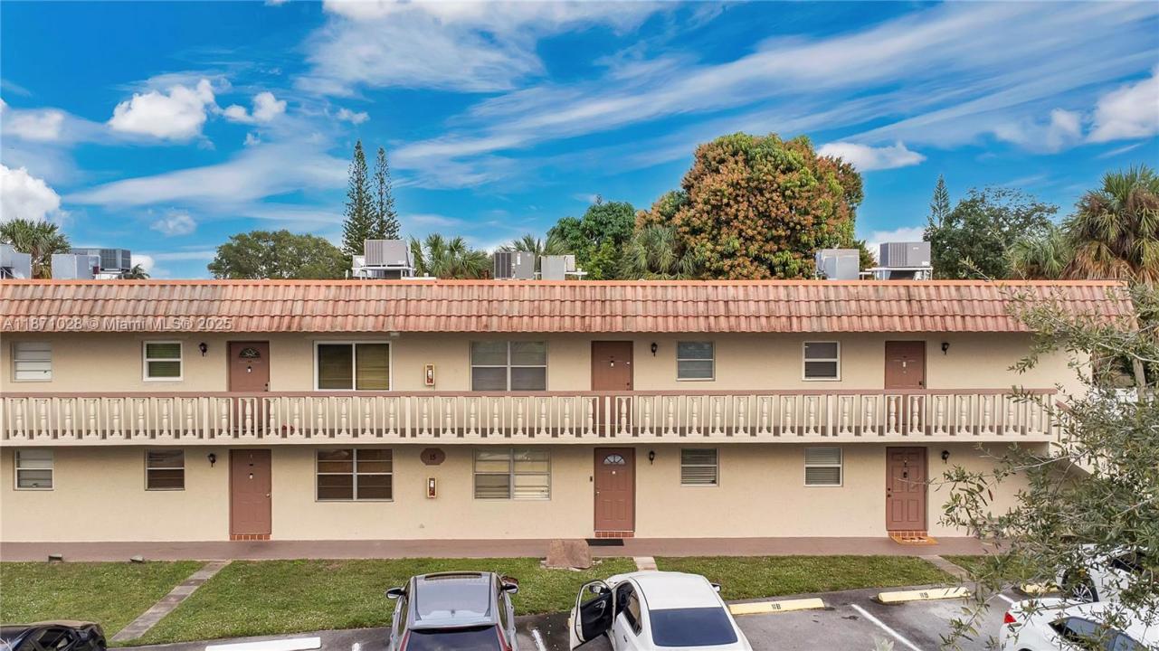 3777 NW 78TH AVE 15G, Davie, Florida 33024