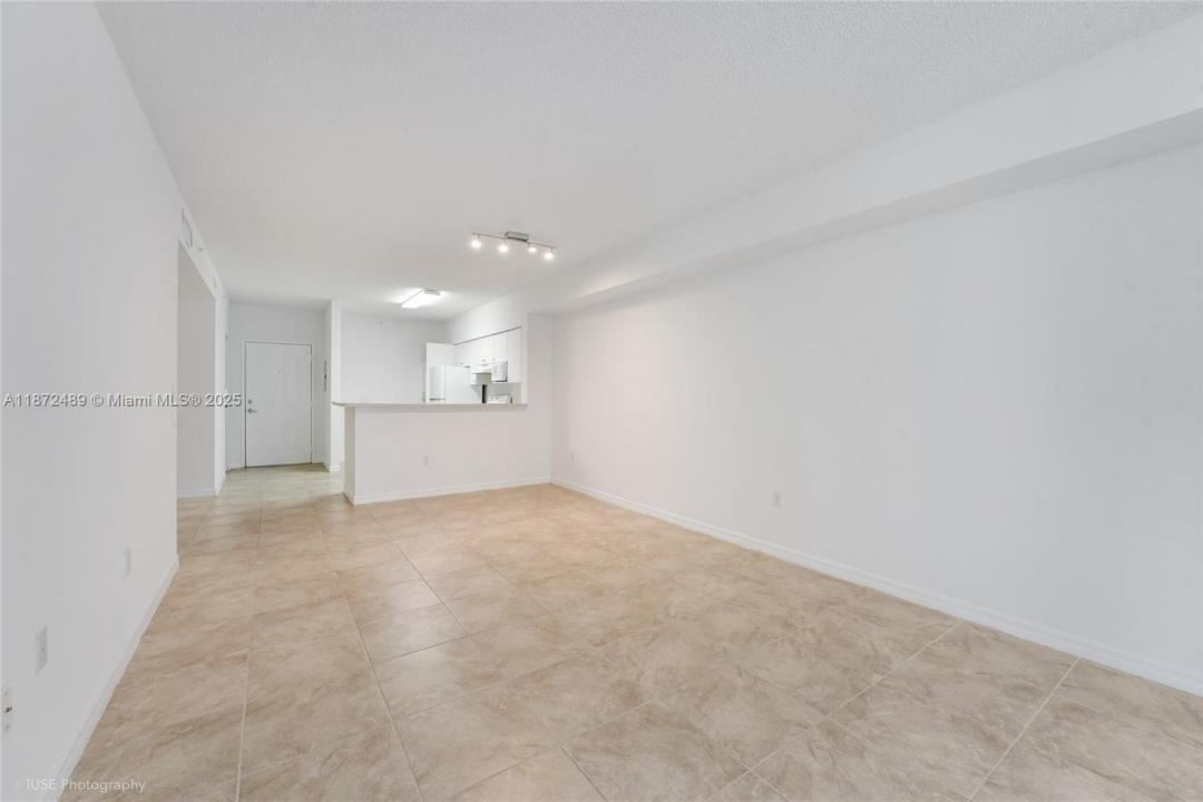 5091 NW 7th St PH-03, Miami, 佛罗里达州 33126, 美国