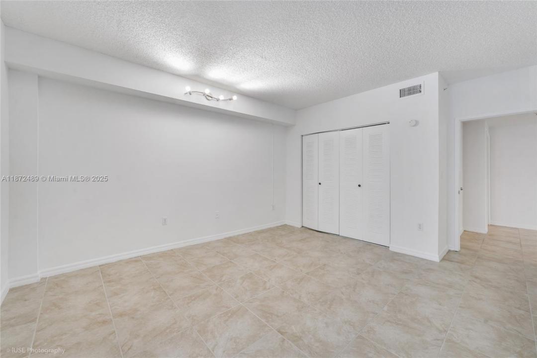 5091 NW 7th St PH-03, Miami, 佛罗里达州 33126, 美国