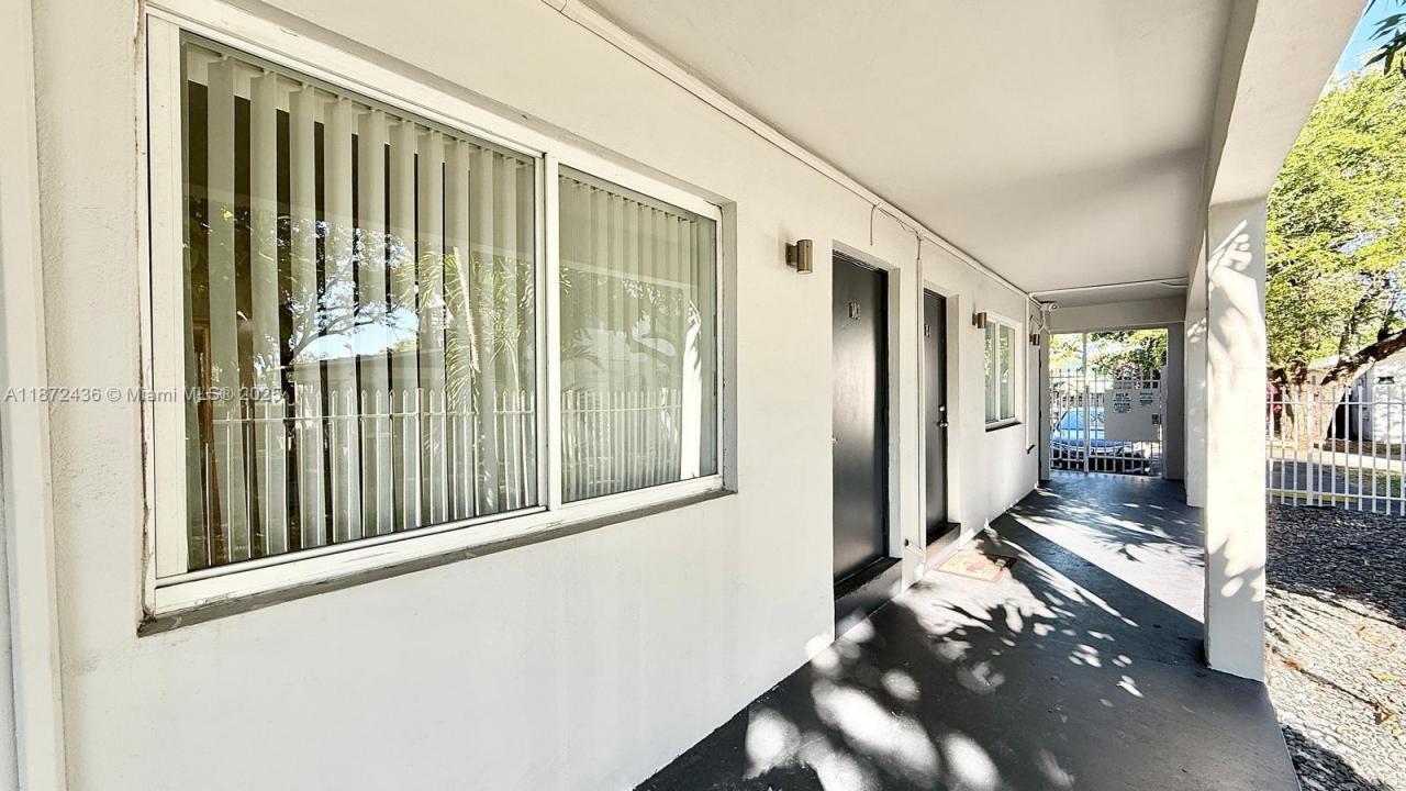 42 SW 14th St 104, Dania Beach, Florida 33004, Estados Unidos