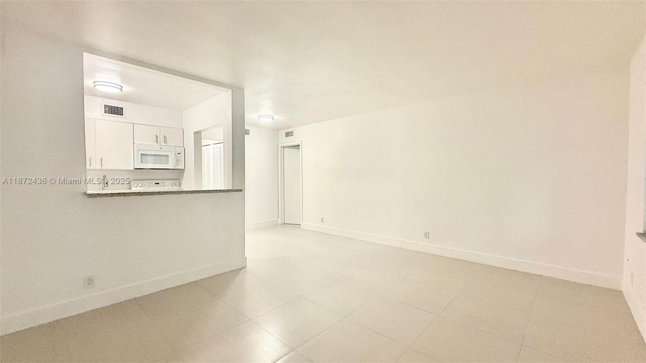 42 SW 14th St 104, Dania Beach, Florida 33004, Estados Unidos