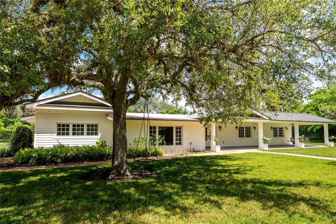 8845 SW 116th St, Miami, Florida 33176