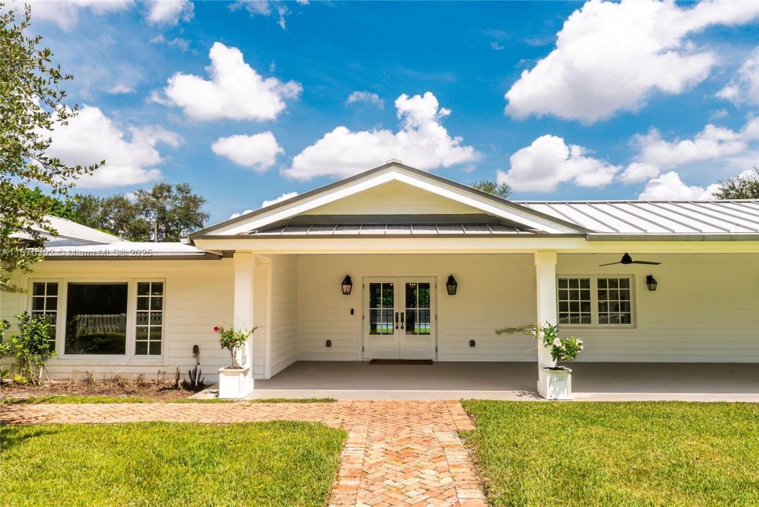 8845 SW 116th St, Miami, Florida 33176