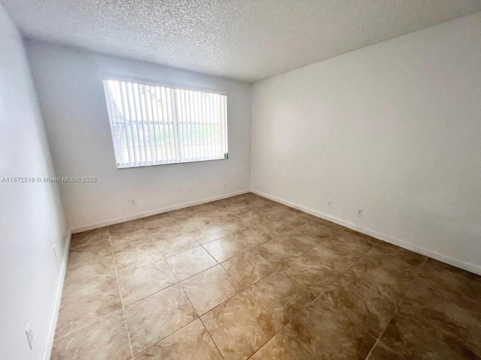 8977 Wiles Rd 205, Coral Springs, פלורידה 33067, ארצות הברית של אמריקה 