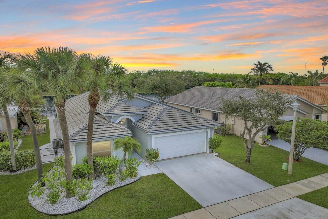 214 SW 180th Ave, Pembroke Pines, Flórida 33029, Estados Unidos