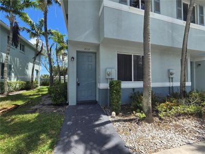 3632 Oleander Ter 3632, Riviera Beach, Florida 33404, USA