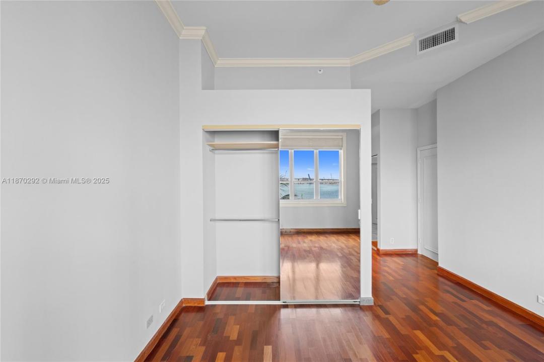 888 Brickell Key Dr 408, Miami, Флорида 33131, Соединенные Штаты