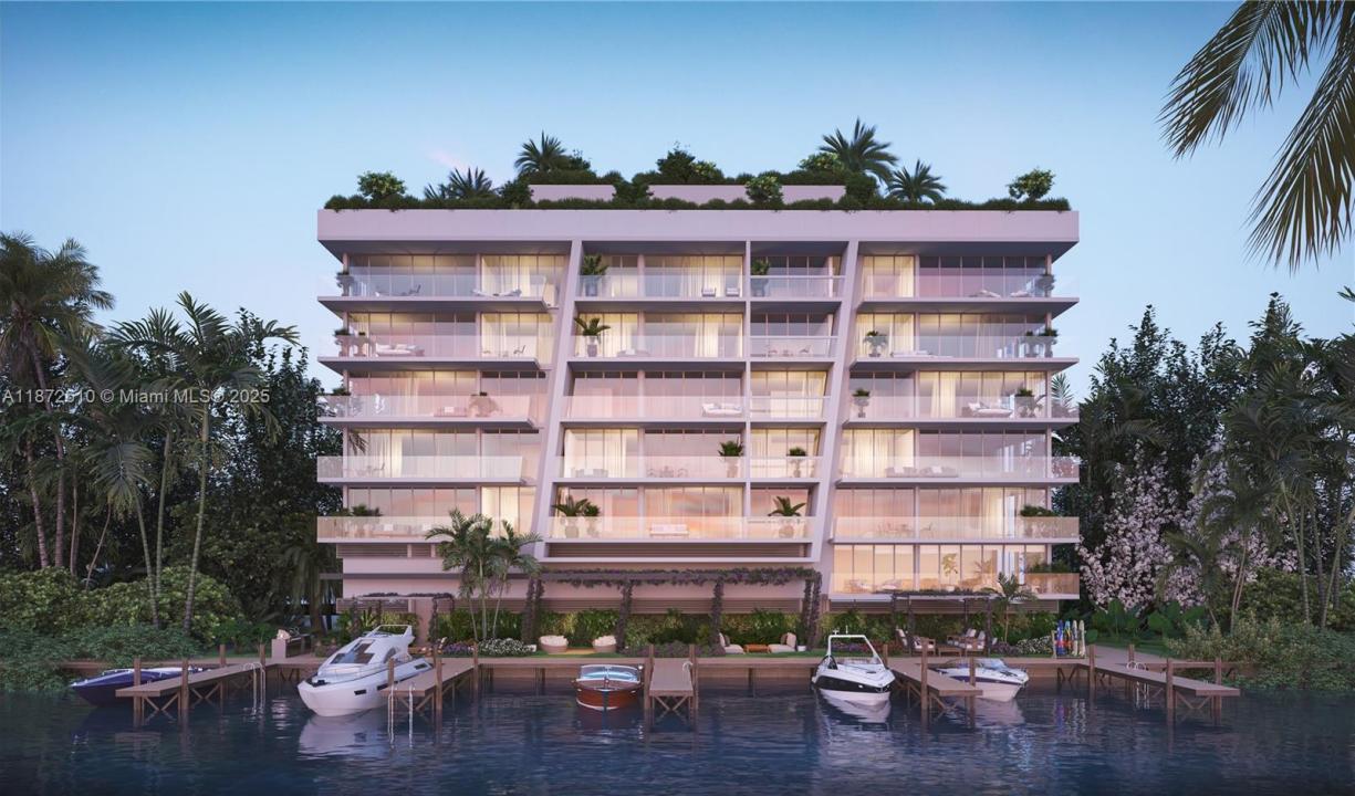9900 W Bay Harbor 301, Bay Harbor Islands, Florida 33154, USA