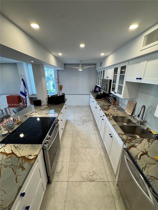 3589 S Ocean Blvd 306, South Palm Beach, Florida 33480, Estados Unidos