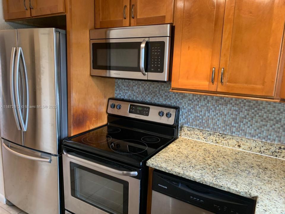 4123 NE 21st Ter 4123, Lighthouse Point, Florida 33064, Estados Unidos