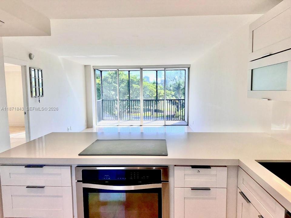 3301 N Country Club Dr 410, Aventura, フロリダ 33180, アメリカ合衆国