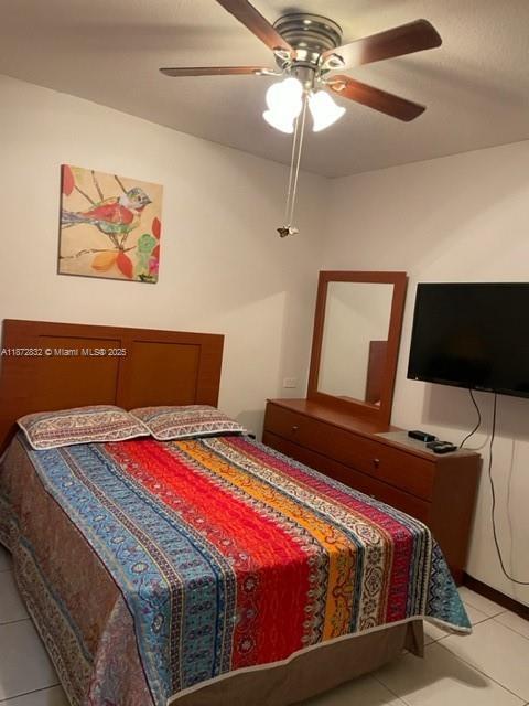 14188 SW 145th Pl 1, Miami, Florida 33186, Amerika Birleşik Devletleri
